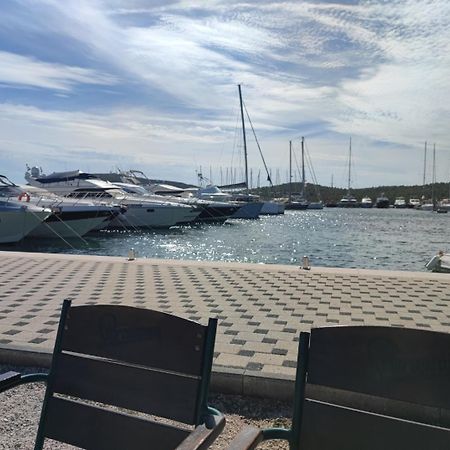 Apartman As Pirovac Dış mekan fotoğraf